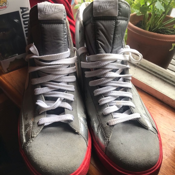Silver/ Grey OSU Blazer Highs - Picture 3 of 3